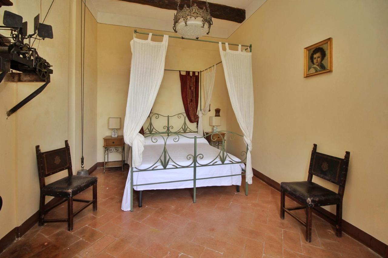 Castello Di Sovicille - Residenza D'Epoca Bed & Breakfast Eksteriør bilde