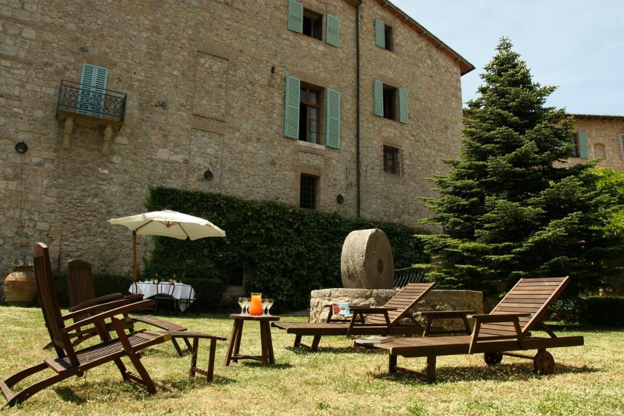 Castello Di Sovicille - Residenza D'Epoca Bed & Breakfast Eksteriør bilde