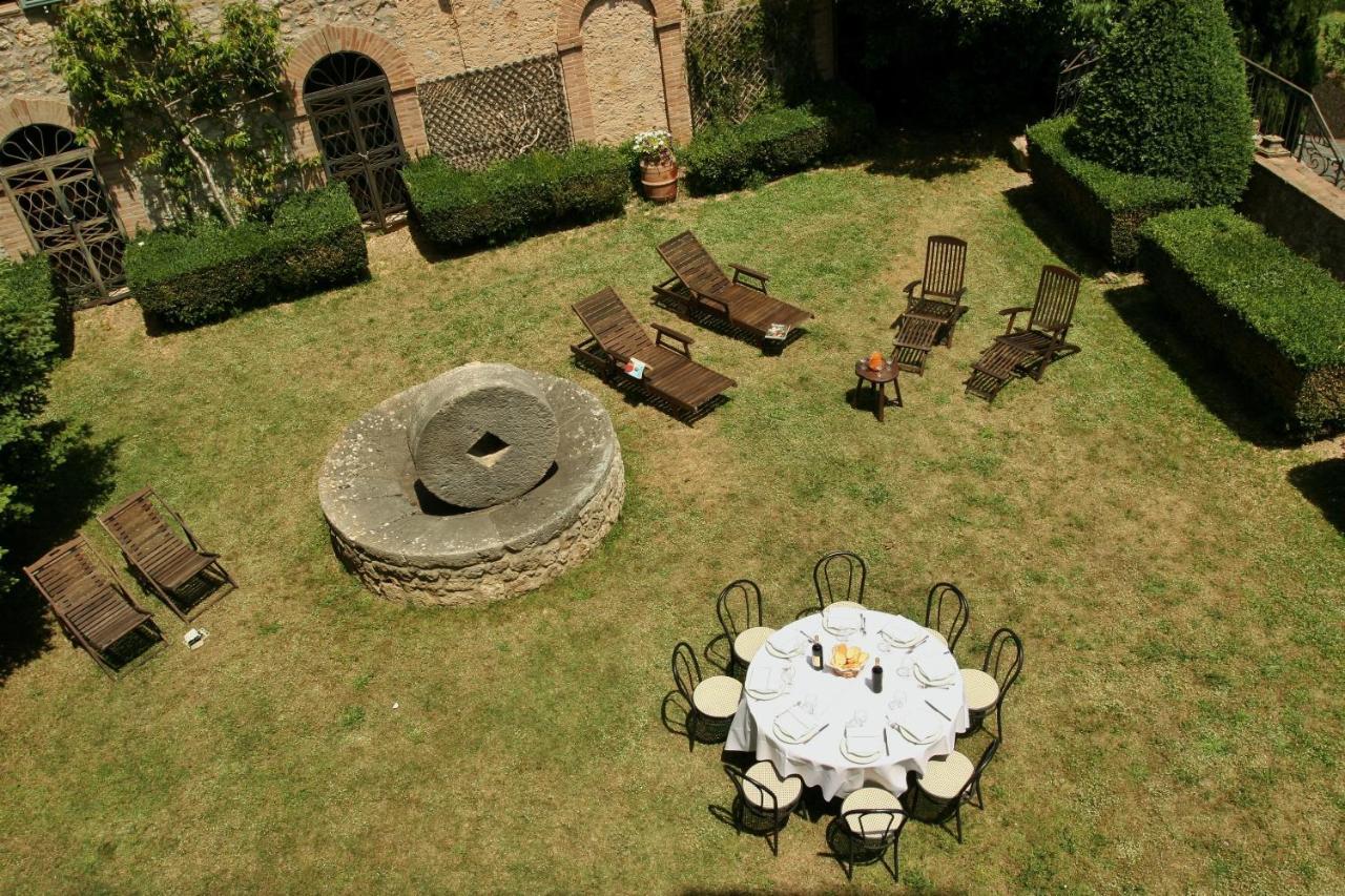 Castello Di Sovicille - Residenza D'Epoca Bed & Breakfast Eksteriør bilde