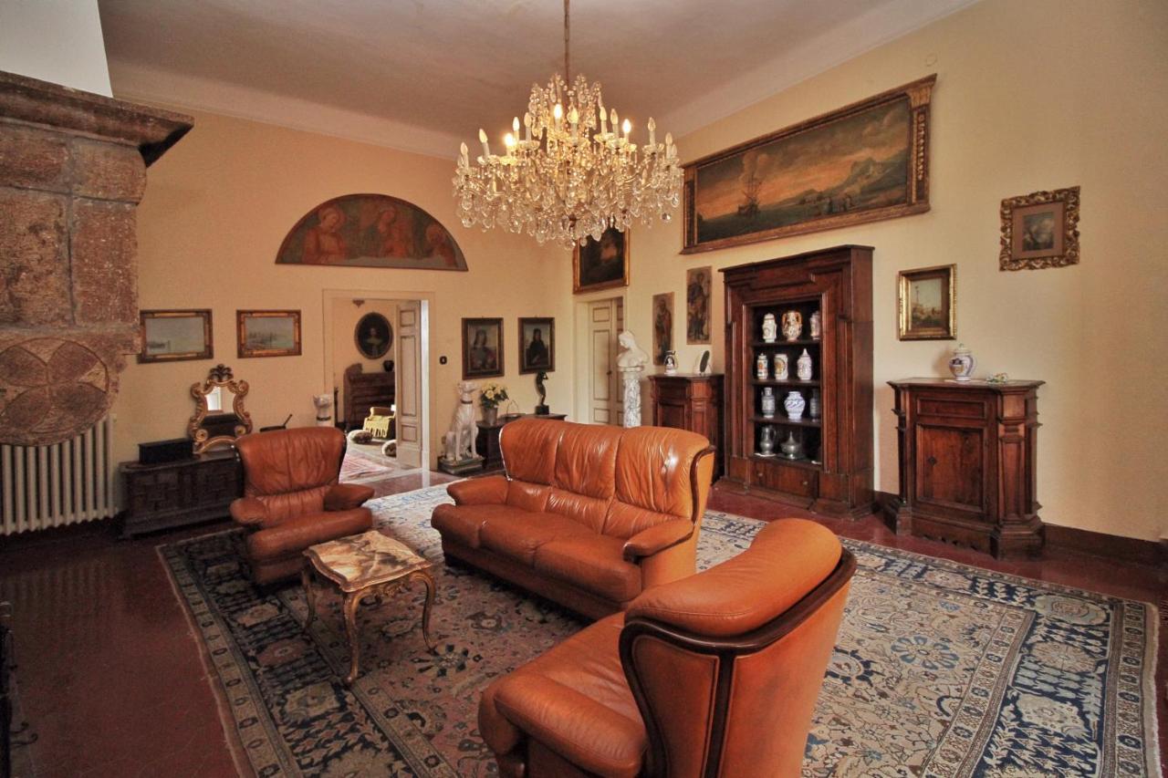 Castello Di Sovicille - Residenza D'Epoca Bed & Breakfast Eksteriør bilde