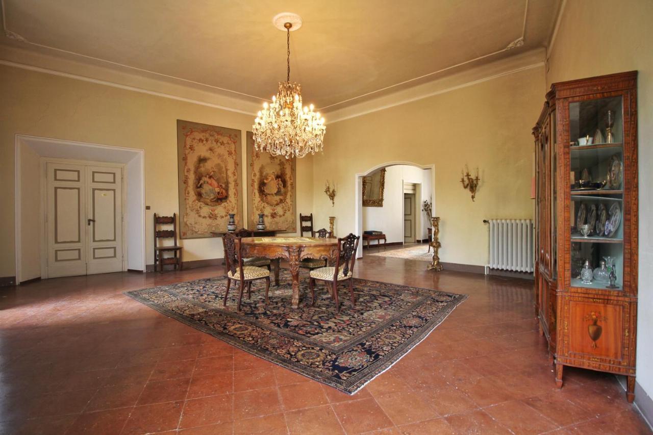 Castello Di Sovicille - Residenza D'Epoca Bed & Breakfast Eksteriør bilde